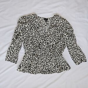 Who What Wear Women's Peplum Puff 3/4 Sleeve, black white animal print, sz Large